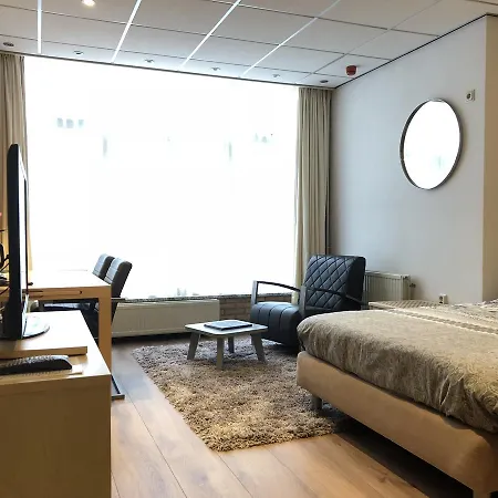 Hotel Plato Den Haag Scheveningen Гаага